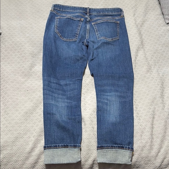 GAP Blue Denim Capri Jeans - Picture 2 of 5